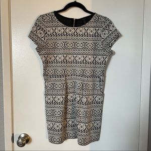 Forever 21 Cap Sleeve Pocket Dress